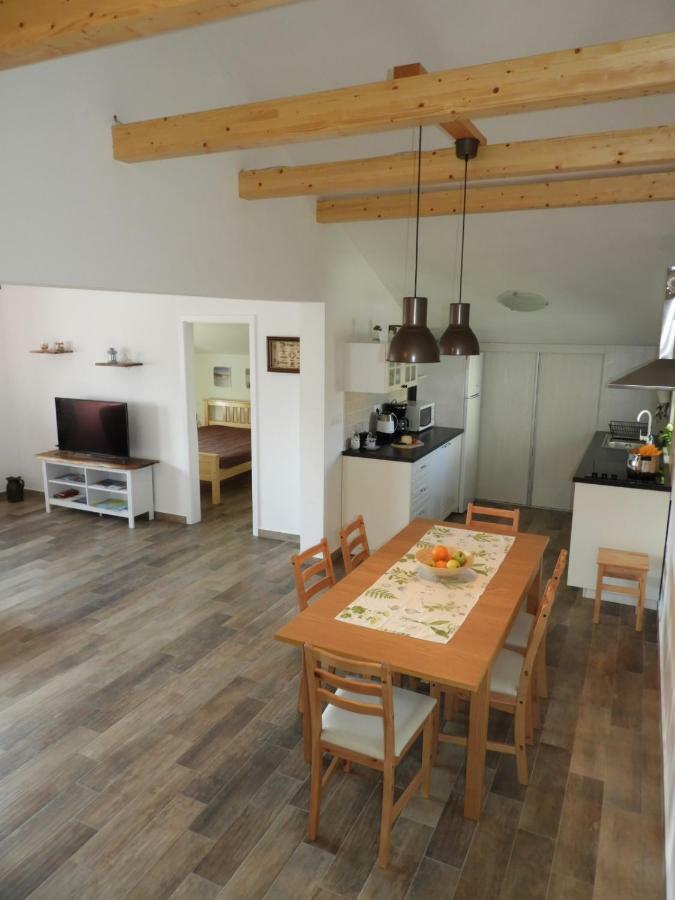 بولا Apartment Thea المظهر الخارجي الصورة