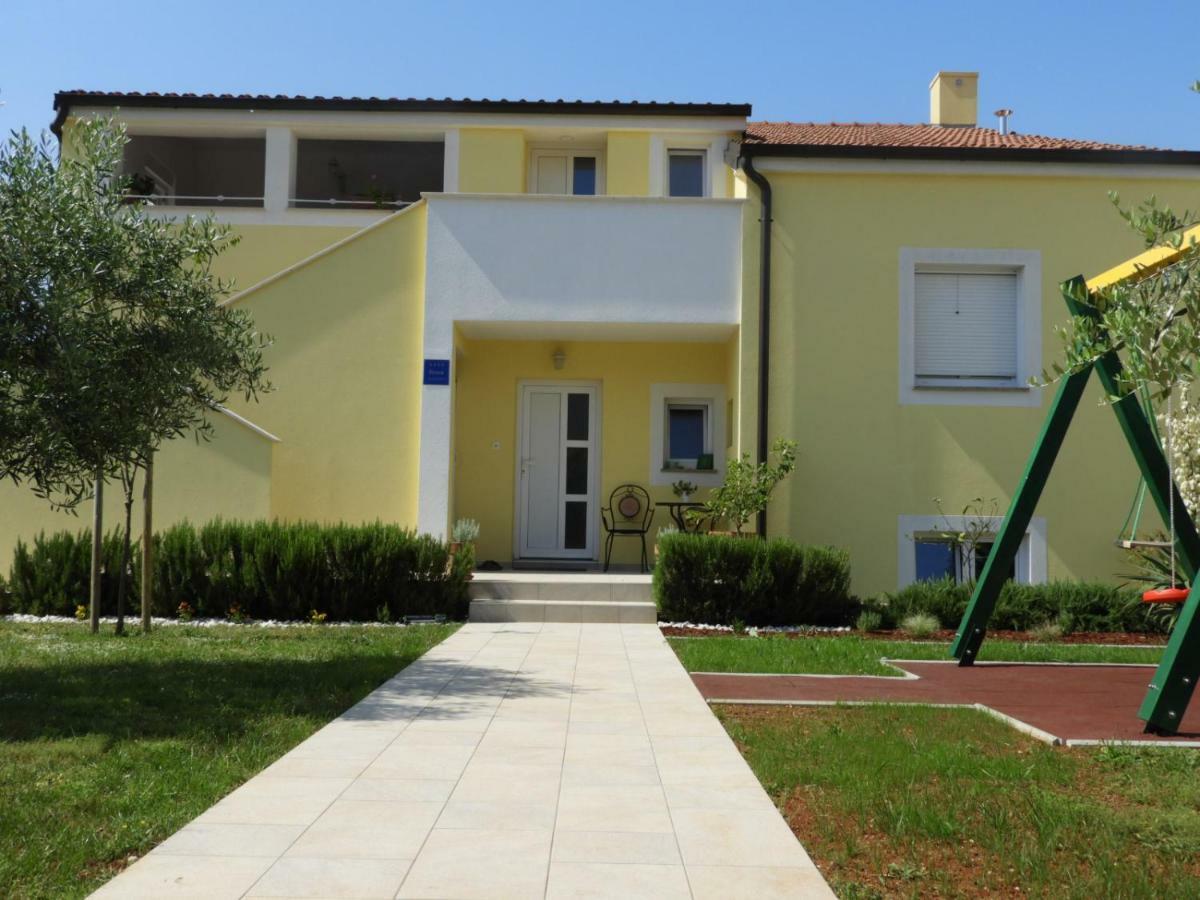 بولا Apartment Thea المظهر الخارجي الصورة
