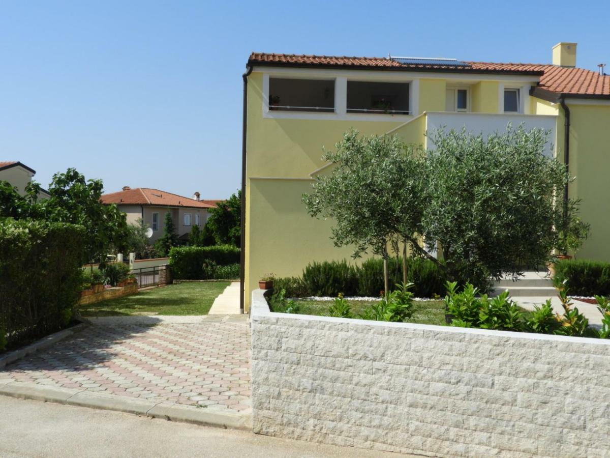 بولا Apartment Thea المظهر الخارجي الصورة