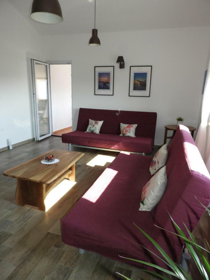 بولا Apartment Thea المظهر الخارجي الصورة